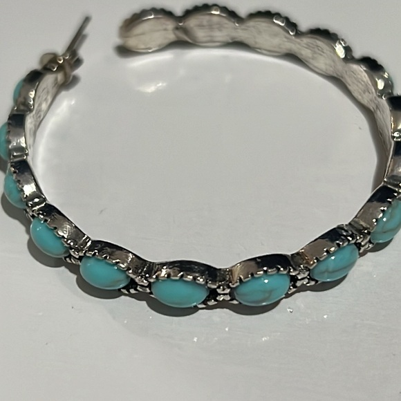 New one and a half inch silver tone and turquoise colored hoop, styled earrings - Picture 4 of 5